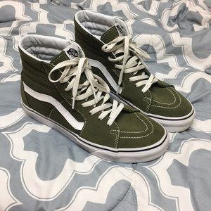 SK8-HI
